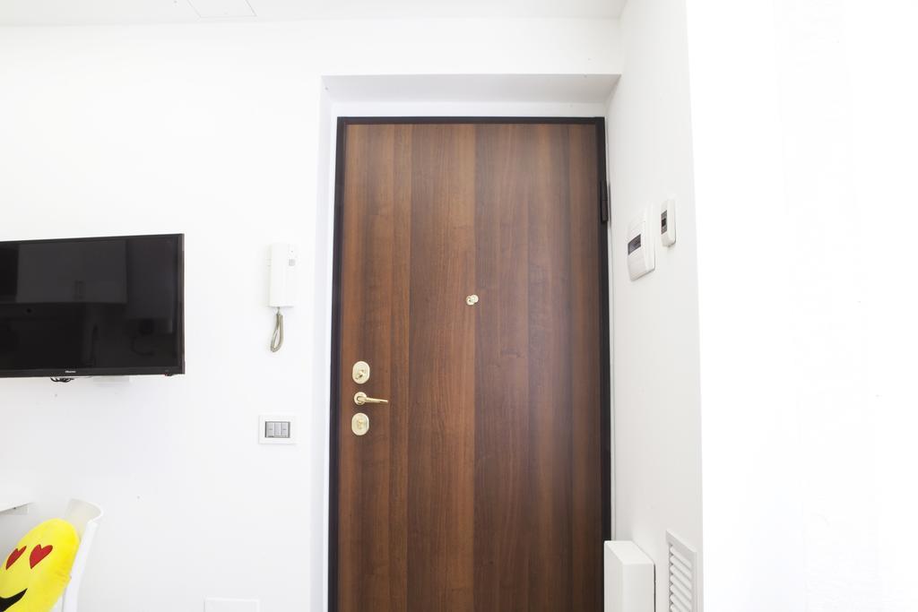 Apartament Alessia'S Flat - Sarpi Mediolan Zewnętrze zdjęcie
